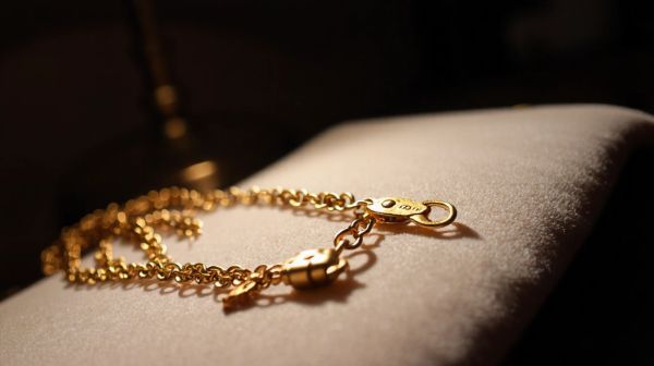 Top 5 sites de confiance pour acheter des bijoux en or d'occasion